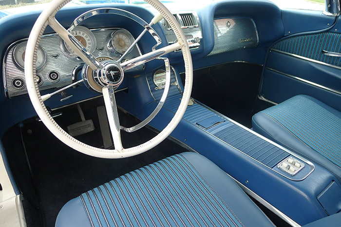 1959 Ford Thunderbird Custom